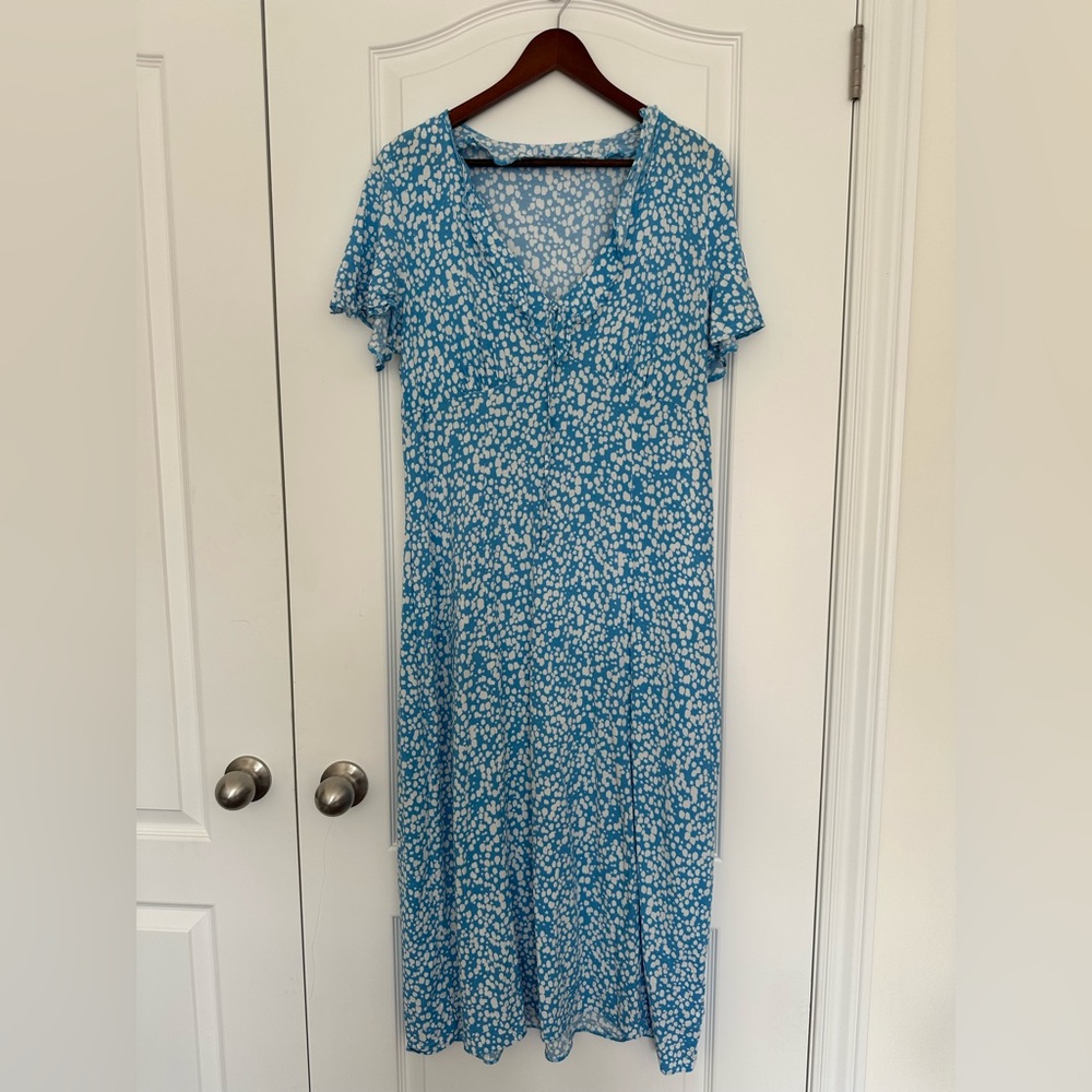 Blue and White Print Summer Dress with Slit